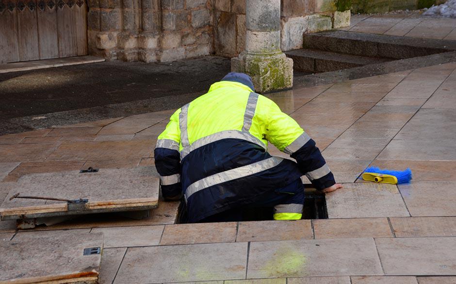 nettoyage canalisation eaux usées La Verrière